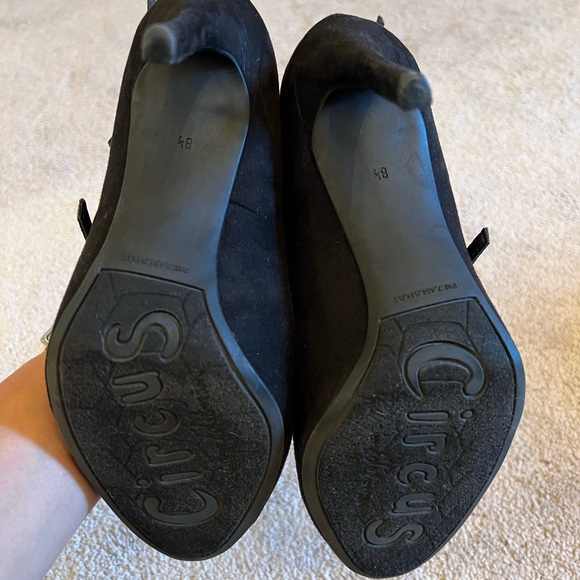 Circus by Sam Edelman Black Strappy Suede Heels size 8.5 - Picture 2 of 5